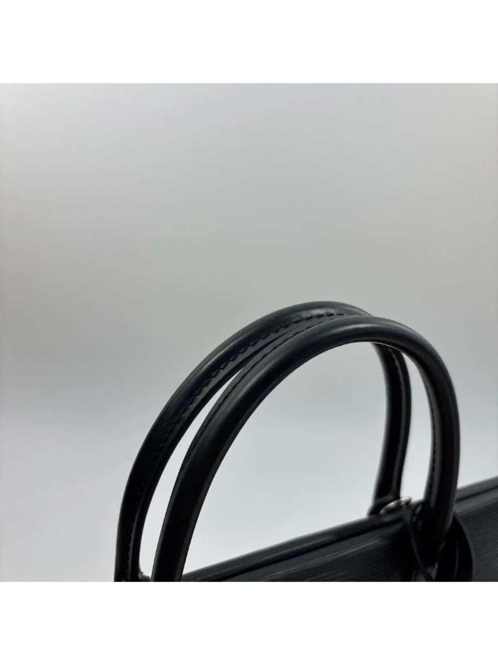 Louis Vuitton Epi Ma Roulis MM Handbag
